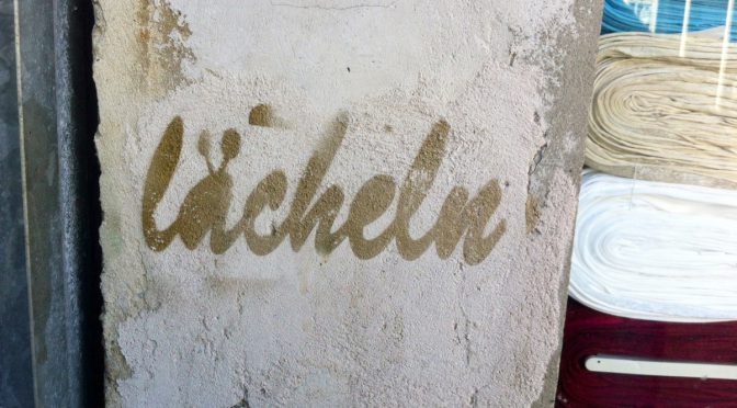 Smiley dahinter und wird schon passen…
