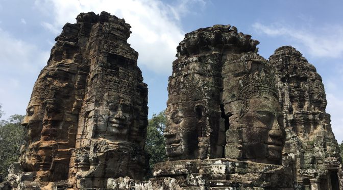 Frau Karrer entdeckt Indochina, Teil 5: Ein Mönchslehrling führt uns durch Siem Reap und Angkor und ich bin froh, als wir Phnom Penh wieder verlassen